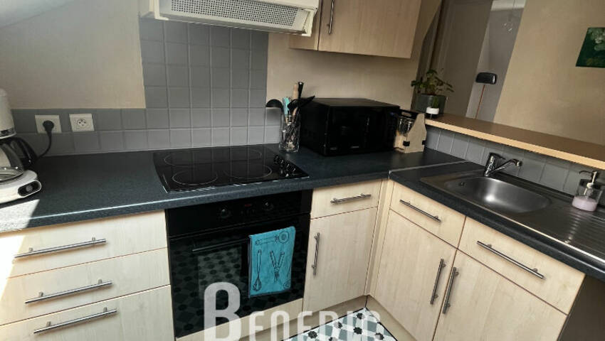 53591897j - Attribut alt par défaut.