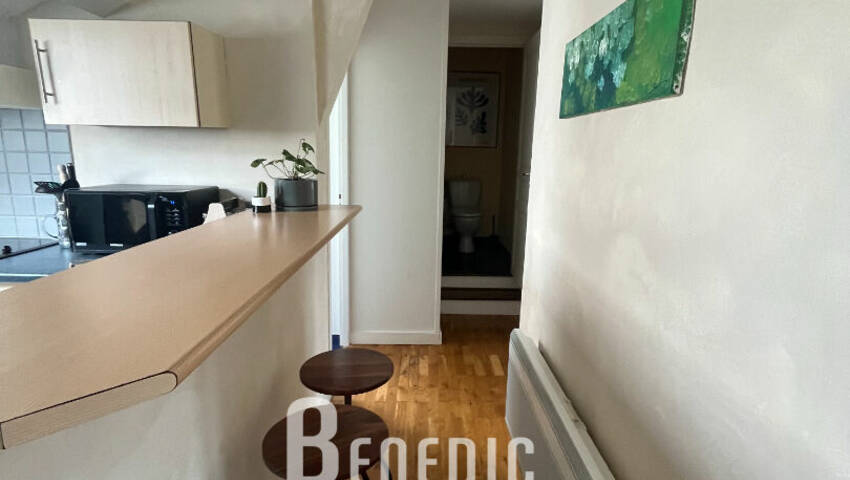 53591897k - Attribut alt par défaut.