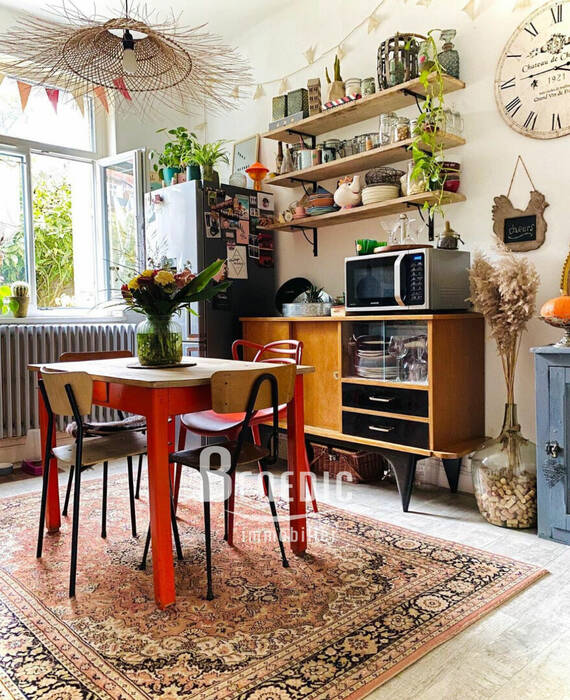 4253726d - Attribut alt par défaut.