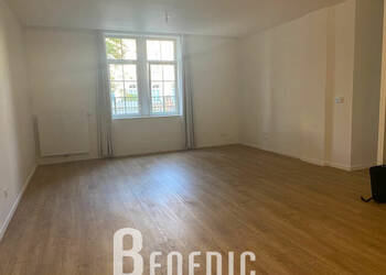 54012190b - Attribut alt par défaut.