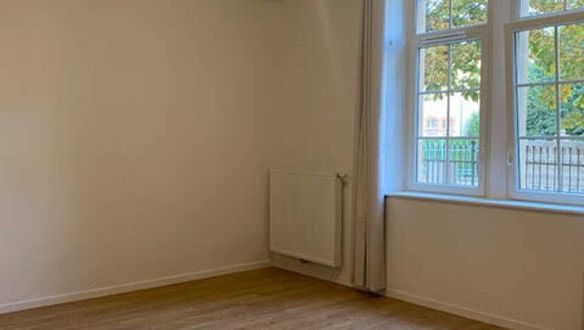 54012190c - Attribut alt par défaut.