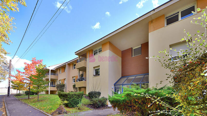 54293033a - Attribut alt par défaut.