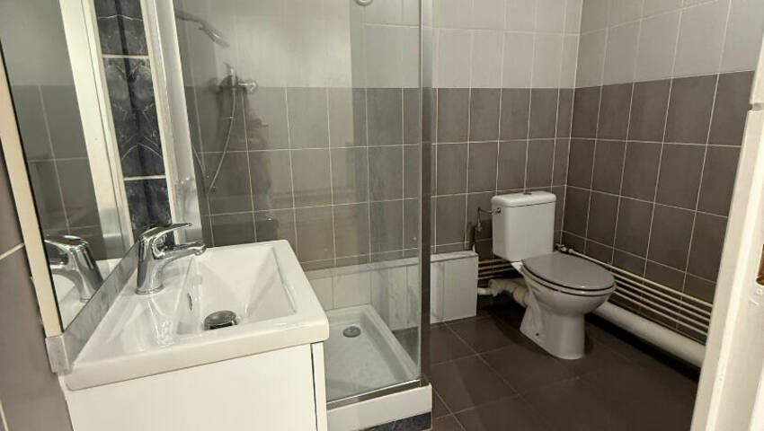 54361839d - Attribut alt par défaut.