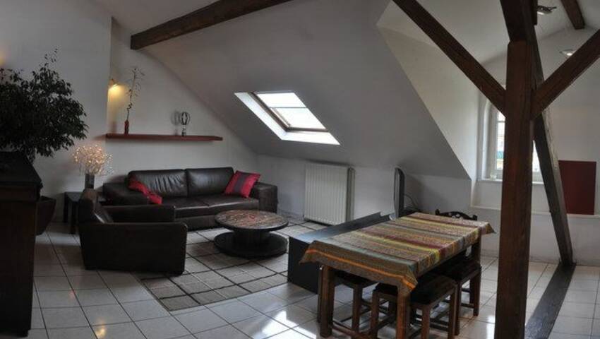 4246874b - Attribut alt par défaut.