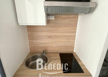 52337903a - Attribut alt par défaut.