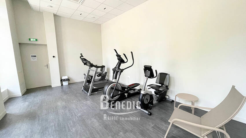 54804343n - Attribut alt par défaut.