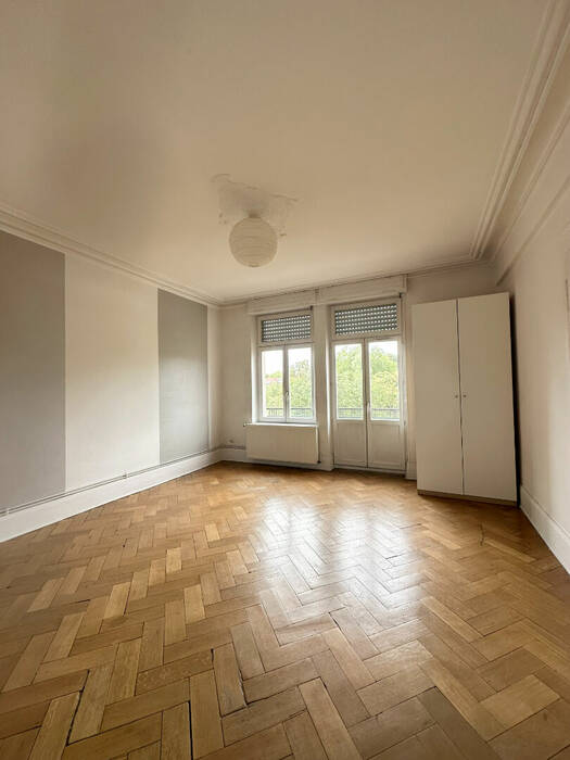 4254223c - Attribut alt par défaut.