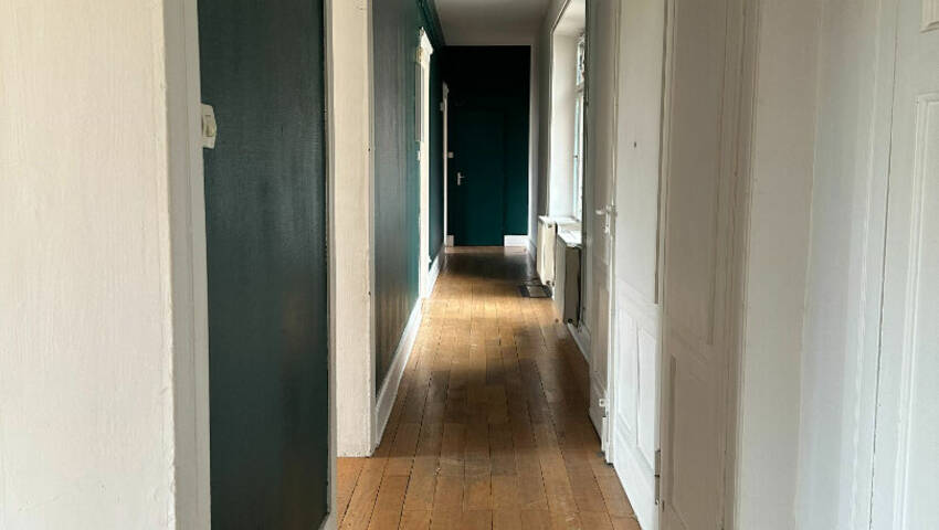 4254223j - Attribut alt par défaut.