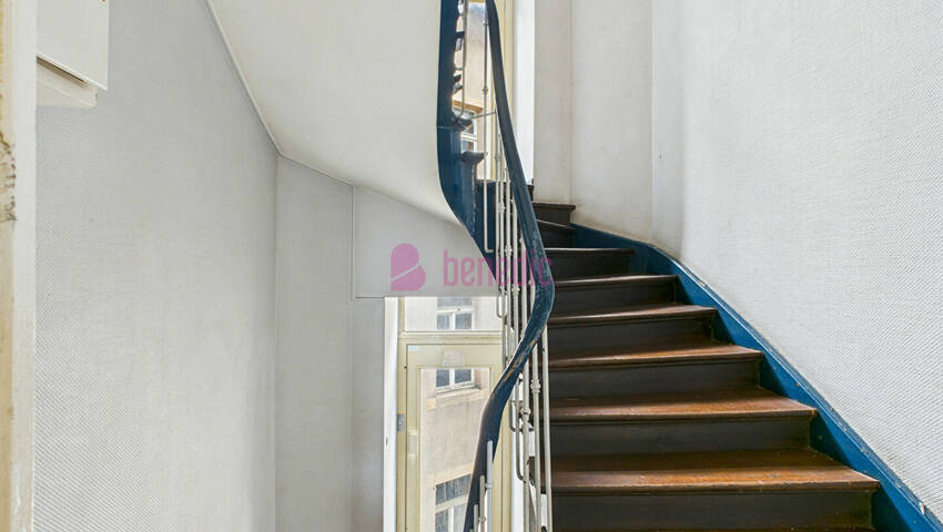 4254223o - Attribut alt par défaut.