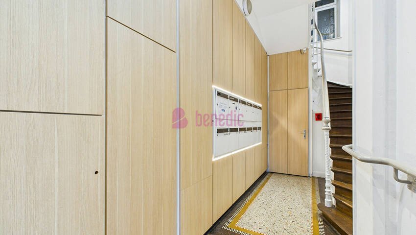 4254223p - Attribut alt par défaut.