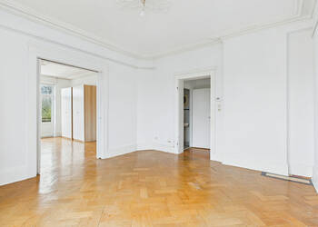 4254223b - Attribut alt par défaut.