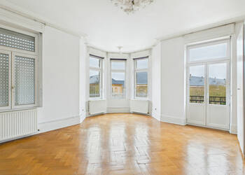 4254223c - Attribut alt par défaut.