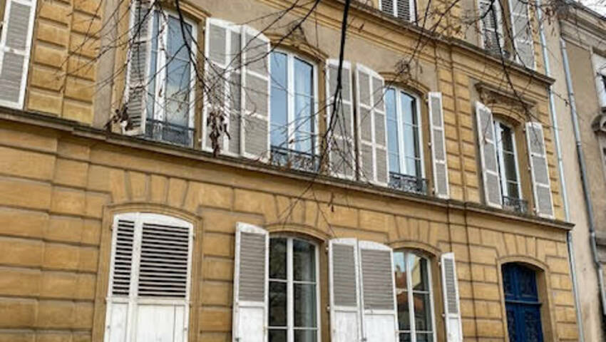 54795375q - Attribut alt par défaut.