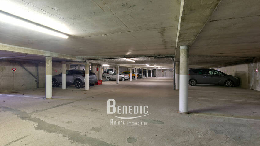 54997402a - Attribut alt par défaut.