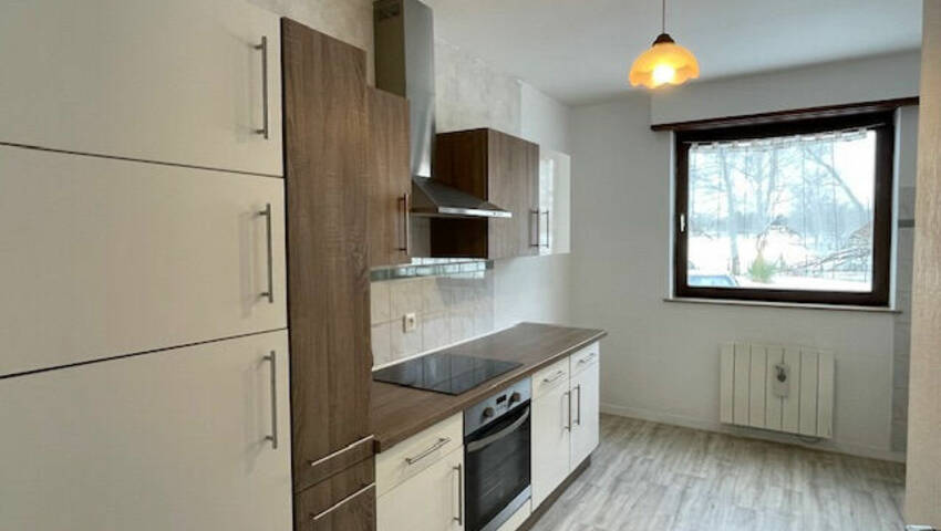 55010370a - Attribut alt par défaut.