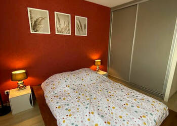 54996937c - Attribut alt par défaut.