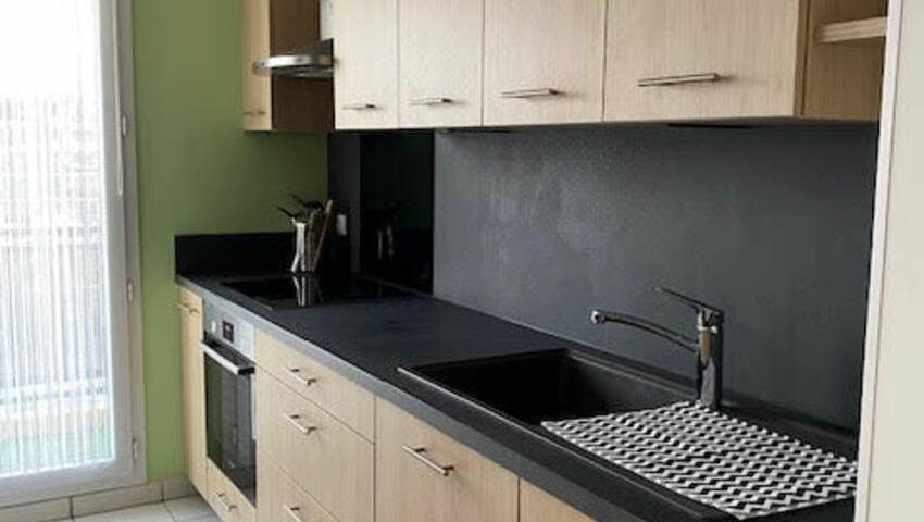 54996937d - Attribut alt par défaut.