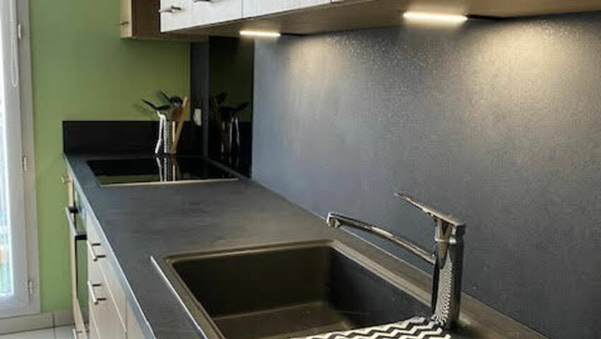 54996937e - Attribut alt par défaut.