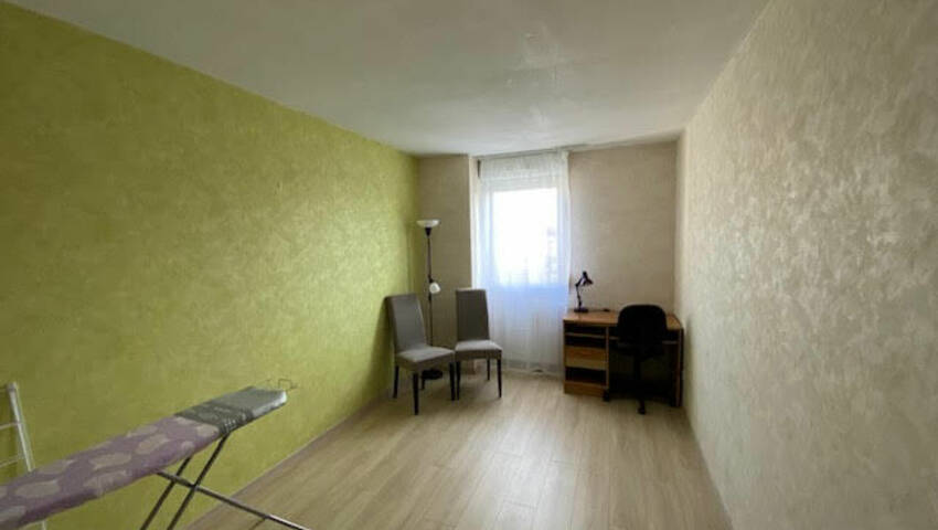 54996937l - Attribut alt par défaut.