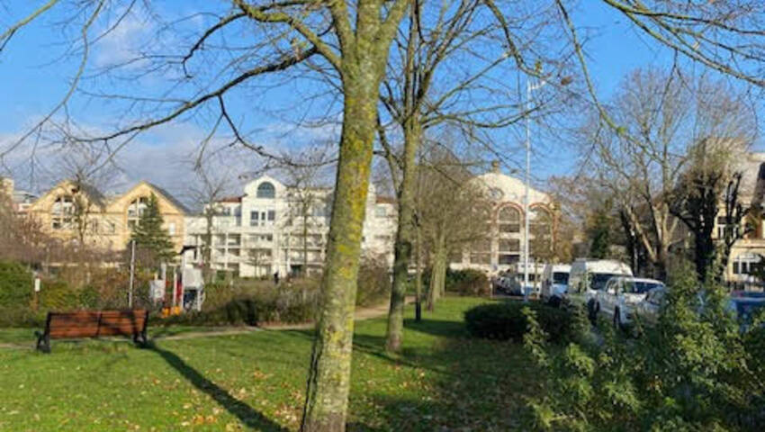 54996937q - Attribut alt par défaut.