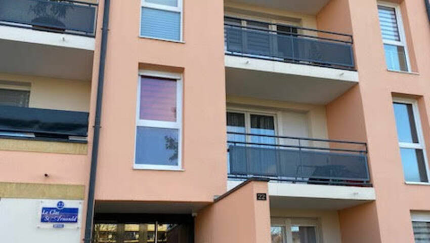 54996937r - Attribut alt par défaut.