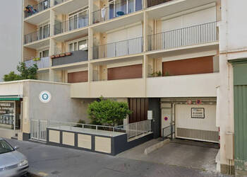 55010395a - Attribut alt par défaut.