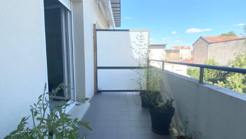 37599822e - Attribut alt par défaut.