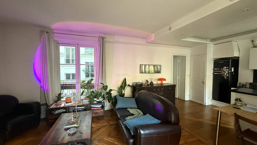 55106172b - Attribut alt par défaut.