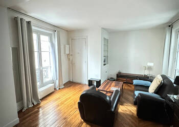 55106172c - Attribut alt par défaut.