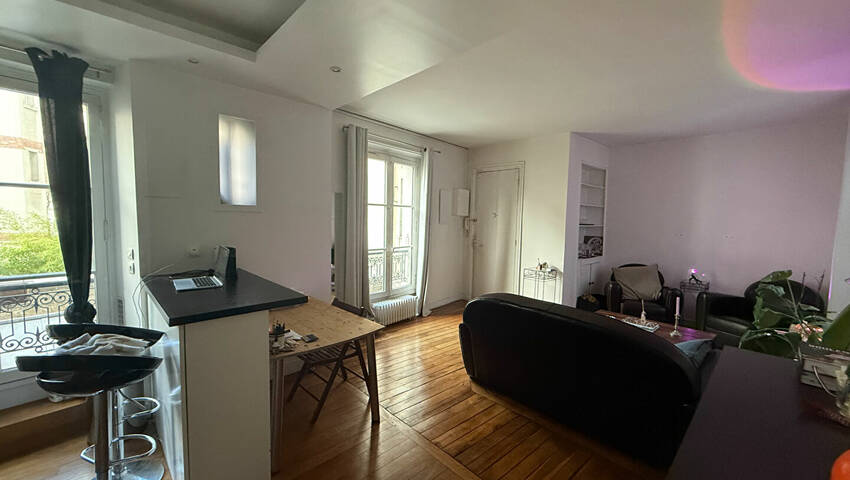 55106172d - Attribut alt par défaut.