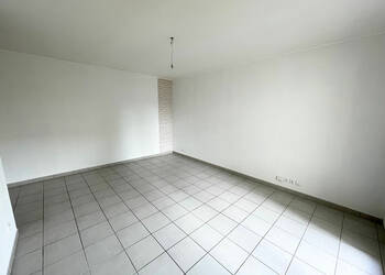 23195026c - Attribut alt par défaut.