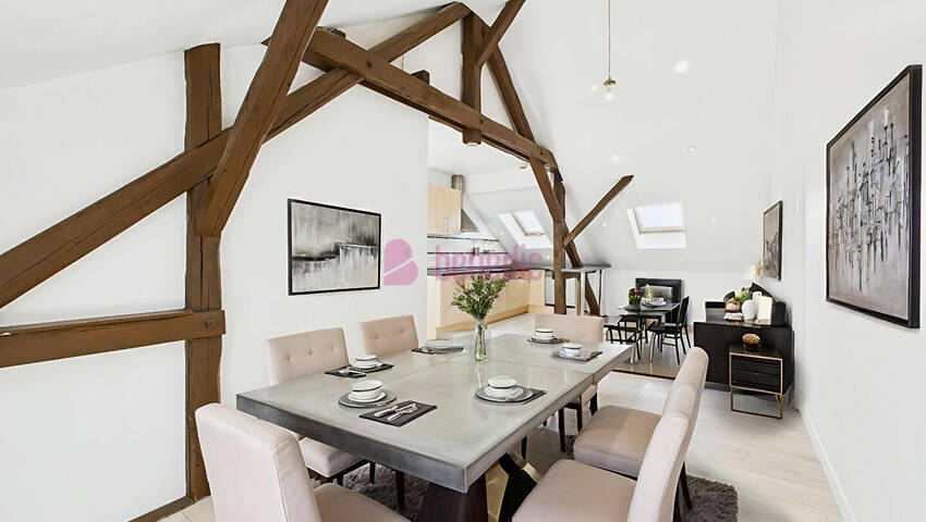 55427151b - Attribut alt par défaut.