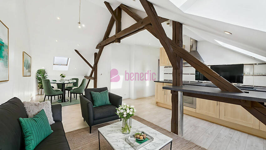 55427151c - Attribut alt par défaut.