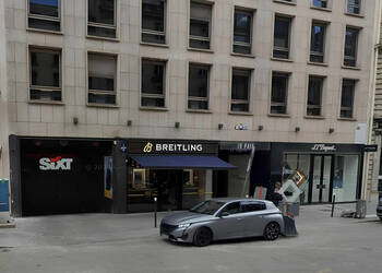 55414388a - Attribut alt par défaut.