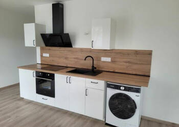 54604701b - Attribut alt par défaut.