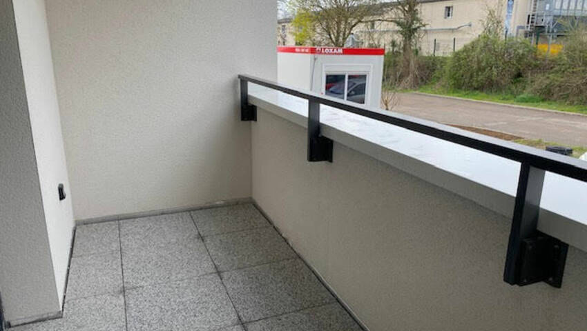 54604701e - Attribut alt par défaut.