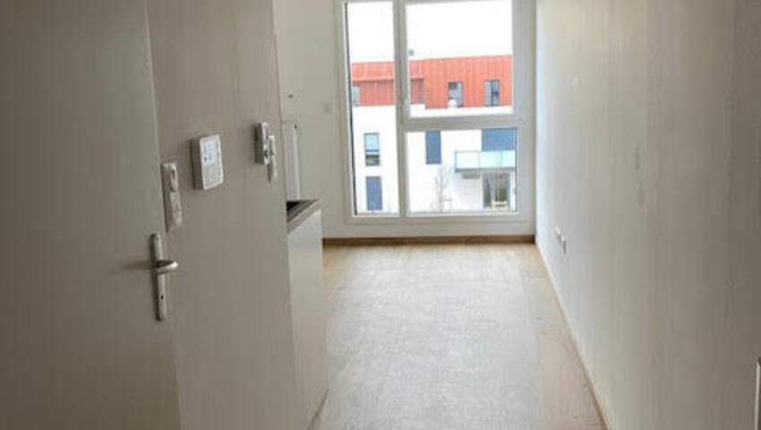 54604839f - Attribut alt par défaut.