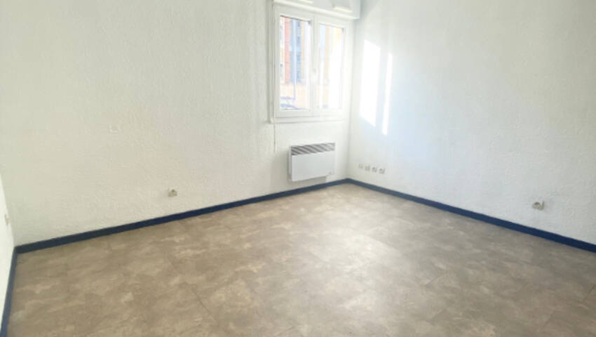 23827849f - Attribut alt par défaut.