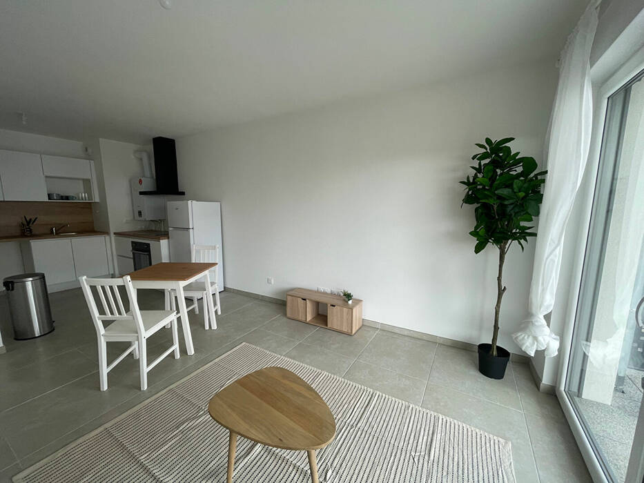 54804951g - Attribut alt par défaut.