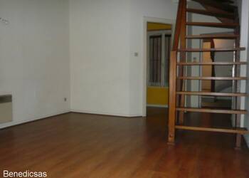 4255339c - Attribut alt par défaut.