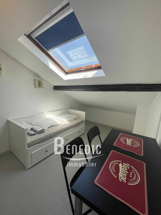 4247163d - Attribut alt par défaut.