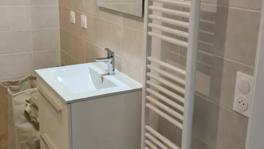 55666151c - Attribut alt par défaut.