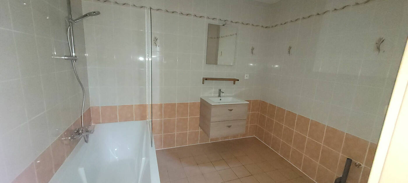 55623516e - Attribut alt par défaut.