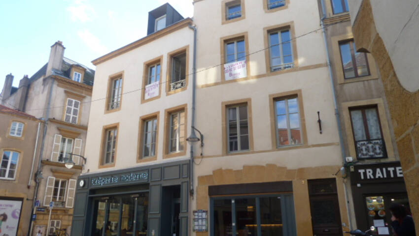 30425881o - Attribut alt par défaut.