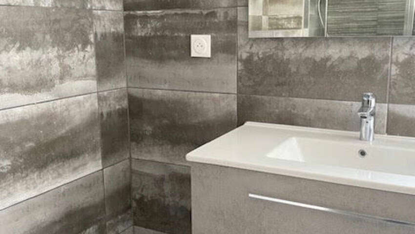 55764755g - Attribut alt par défaut.