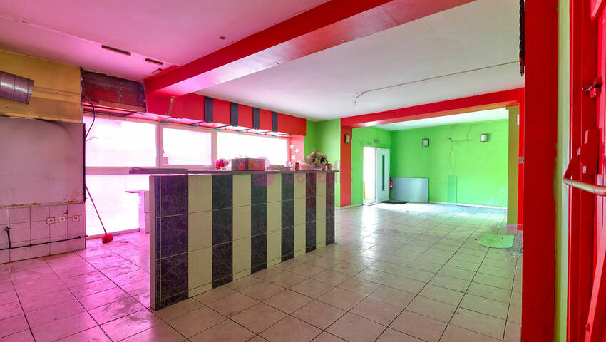 55953686d - Attribut alt par défaut.