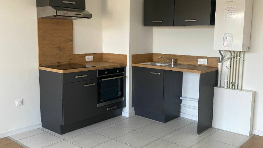 55859288a - Attribut alt par défaut.