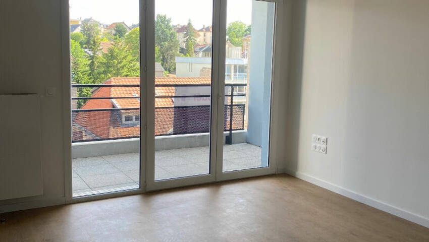 55859288m - Attribut alt par défaut.