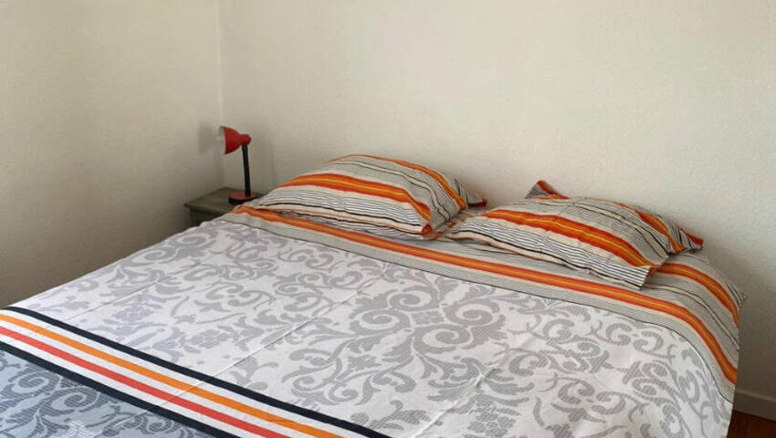 56023675k - Attribut alt par défaut.