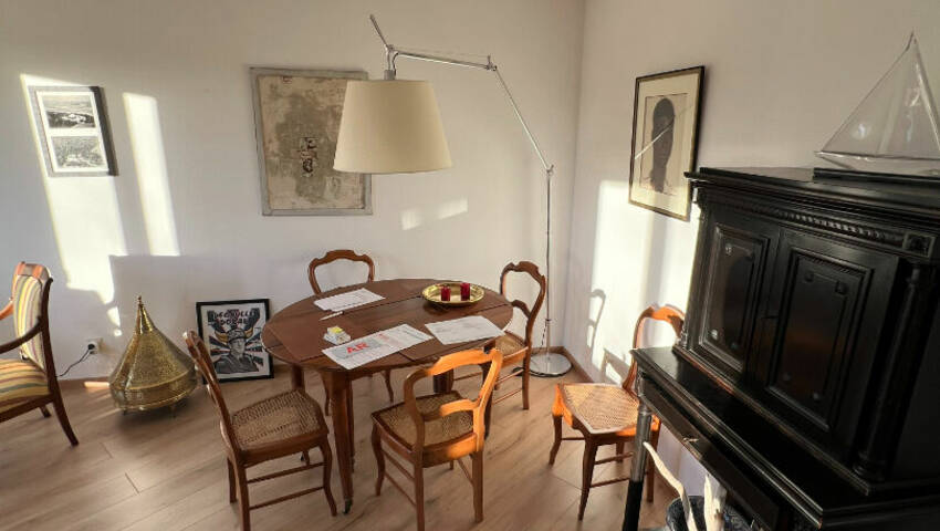 55377254c - Attribut alt par défaut.